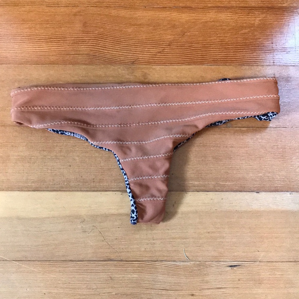 Cheeky Acacia bottoms